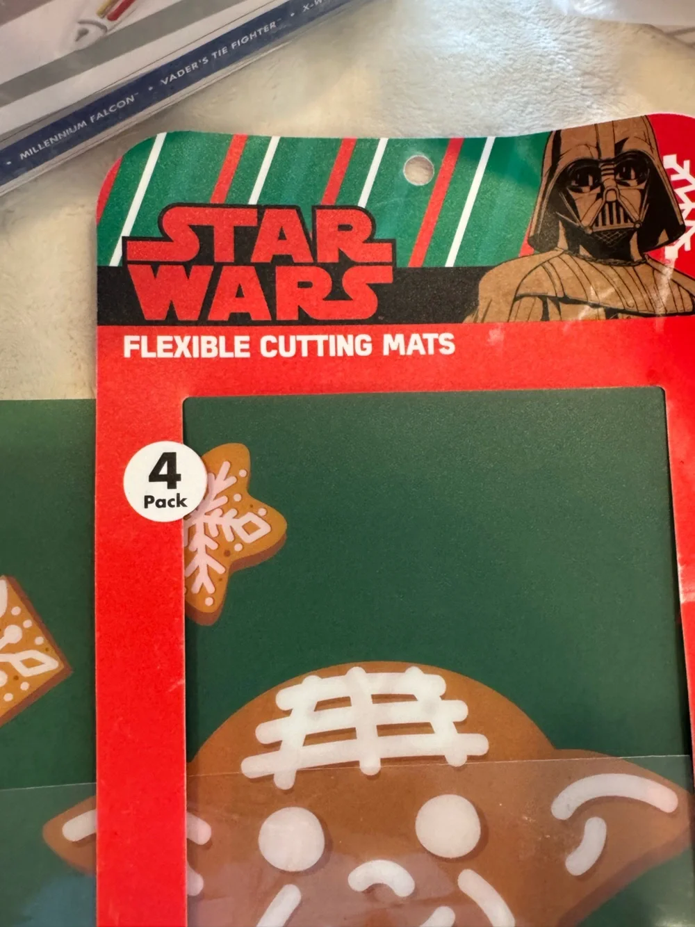 NEW Star Wars Cookie Baking Set 8 Cutters and 4 Cutting Mats